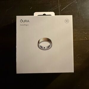 Oura Ring 4 Gold Size 10 (Brand New - Never Opened)